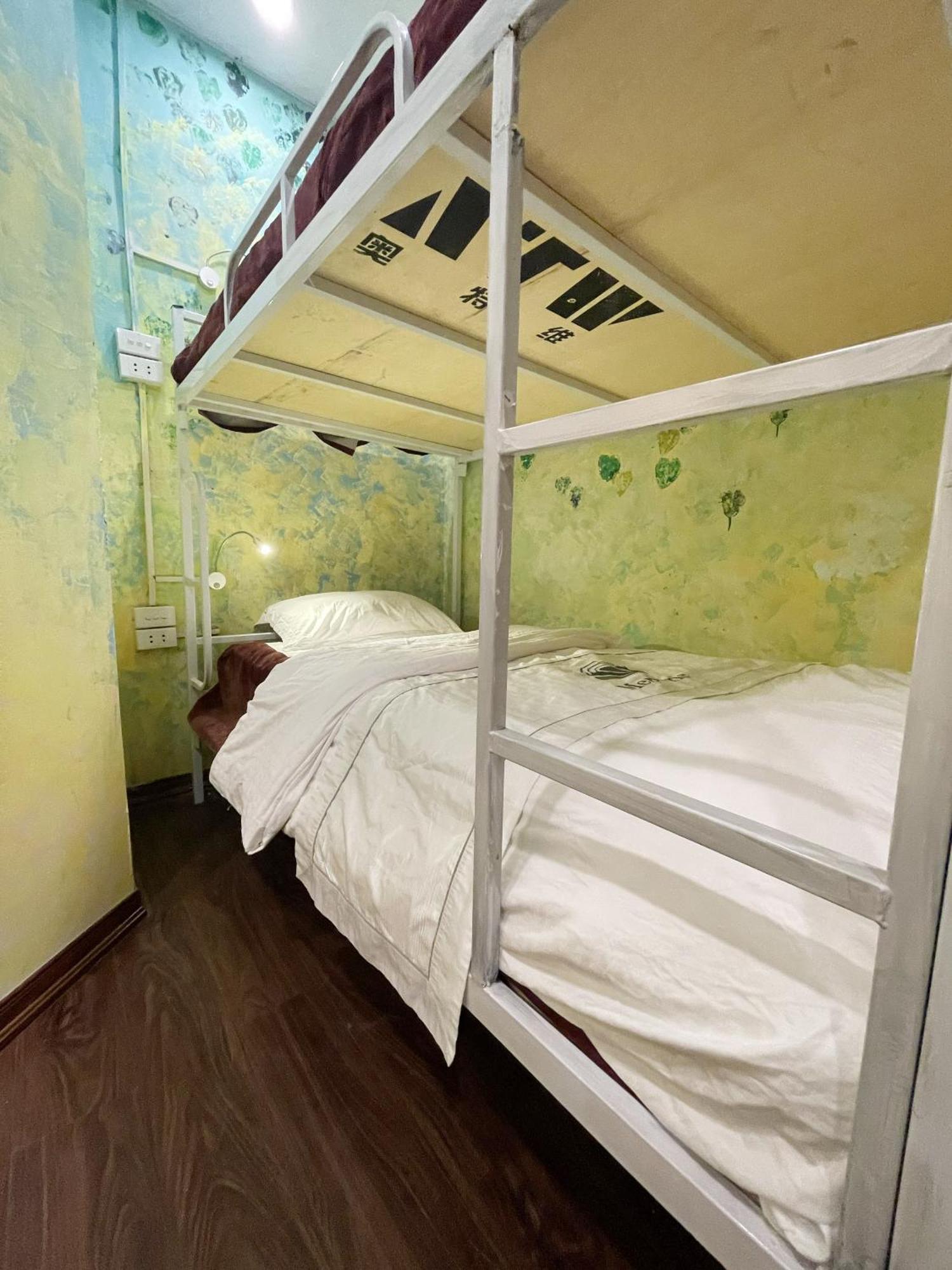 Luna Homestay ハノイ市 エクステリア 写真